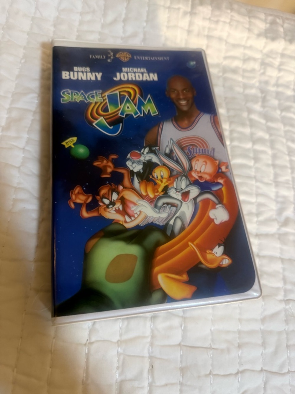 Space Jam VHS 1996 Michael Jordan Bugs Bunny Looney Tunes Clamshell